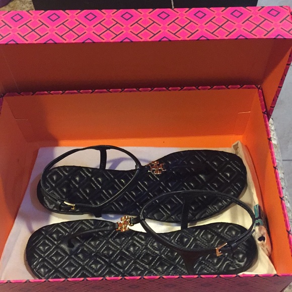 💥Sold💥Tory Burch Marion Quilted sandals - Picture 2 of 8